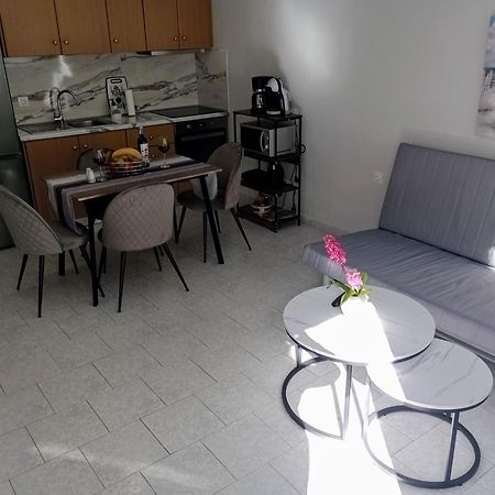 Cozy Kremasti Apartment Εξωτερικό φωτογραφία