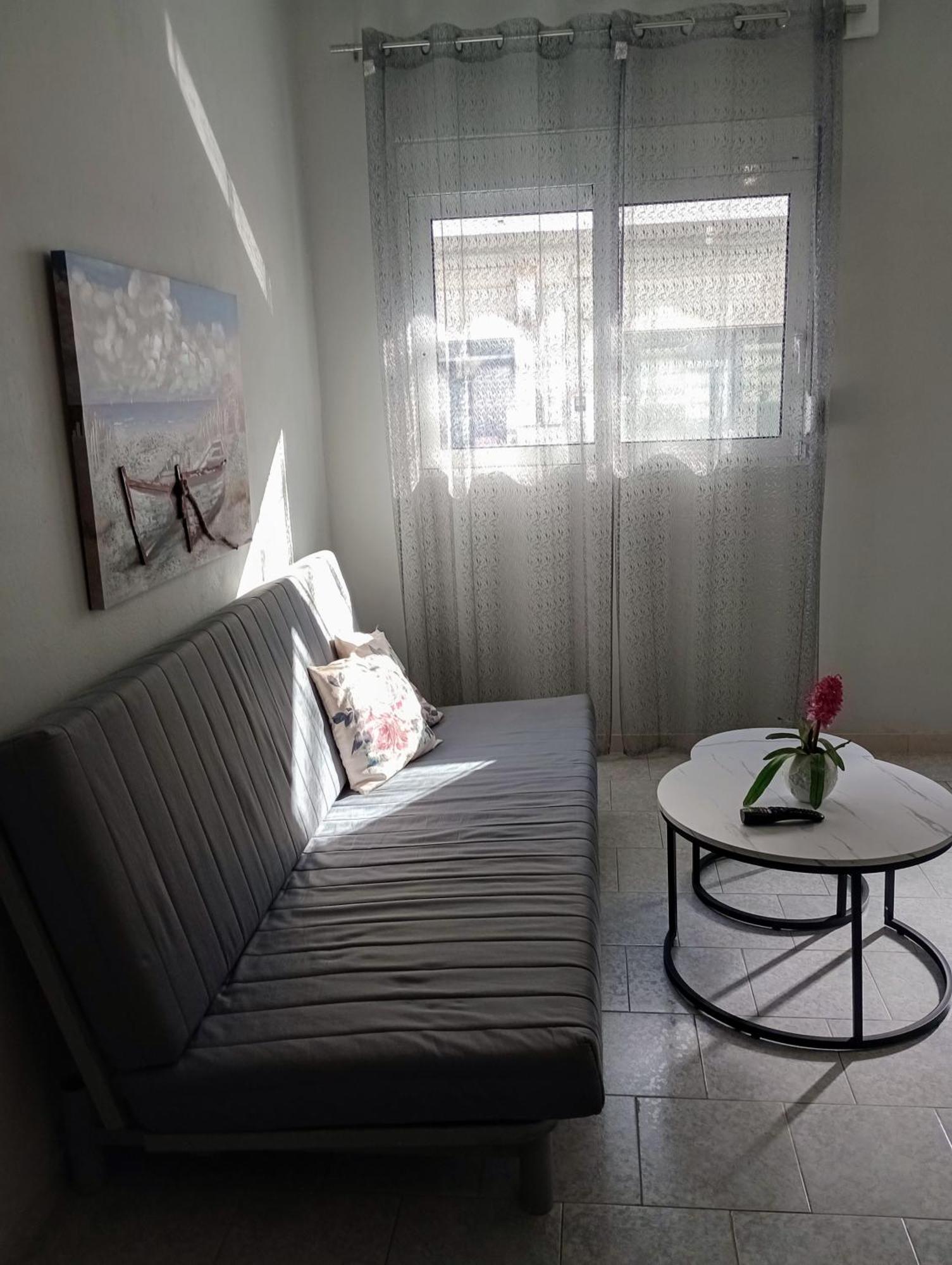 Cozy Kremasti Apartment Εξωτερικό φωτογραφία