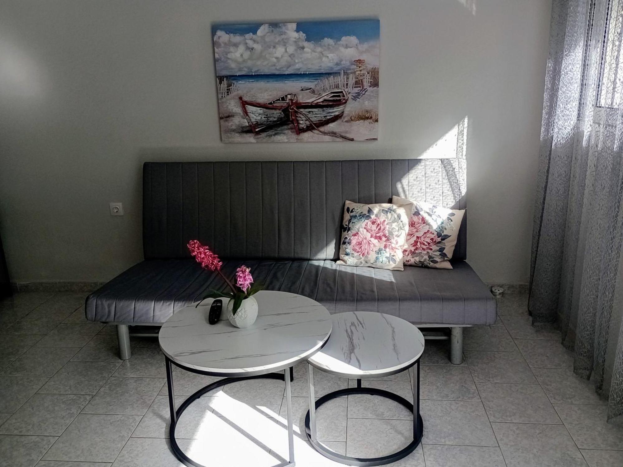 Cozy Kremasti Apartment Εξωτερικό φωτογραφία